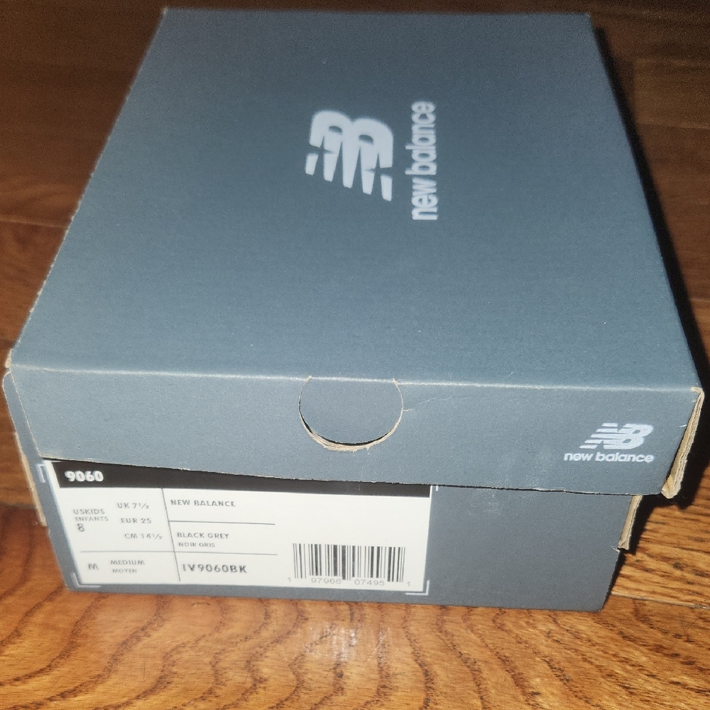 New Balance Black and Gray Sneakers